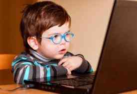 Ποια παιδιά κολλάνε περισσότερο στο Internet;