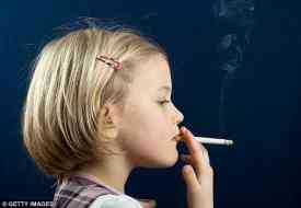Τα παιδιά έχουν τριπλάσιες πιθανότητες να καπνίσουν στα 11 εάν δεν ζουν και με τους δυο γονείς