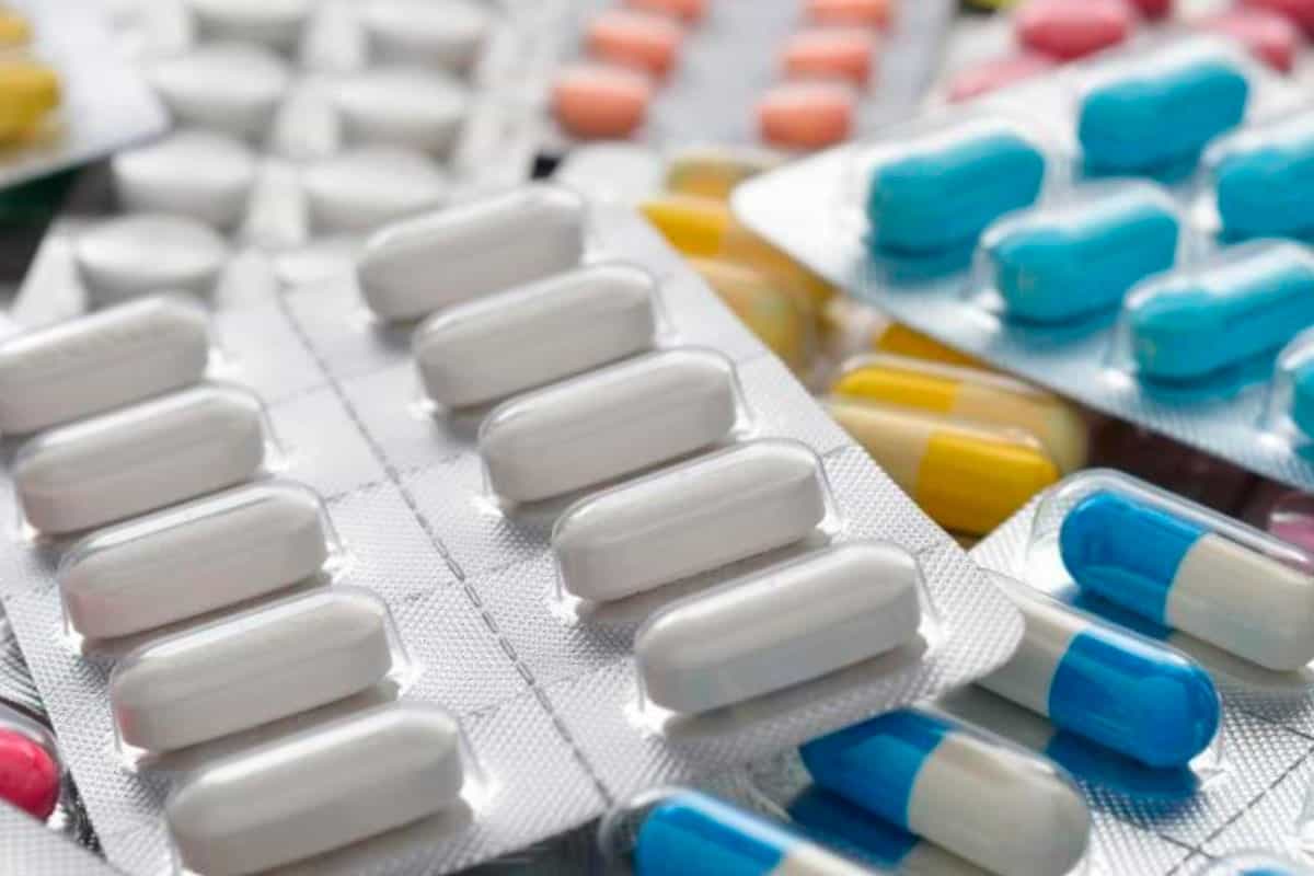 Προμήθεια φαρμάκων στο ΕΣΥ: Από 1ης Απριλίου αναλαμβάνει η ΕΚΑΠΥ – Τι προβλέπει τροπολογία του υπουργείου Υγείας για τις ηπαρίνες