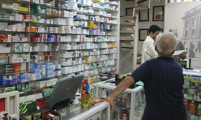 ΕΟΠΥΥ: Χωρίς προπληρωμή η χορήγηση προϊόντων και υλικών από τα φαρμακεία