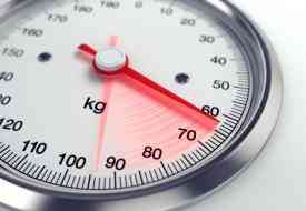 Οι μεσήλικες με περιττά κιλά έχουν μικρότερο κίνδυνο εμφάνισης άνοιας