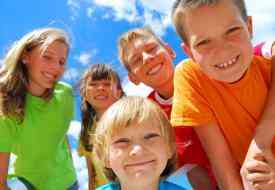 Τα χαρούμενα παιδιά γίνονται πιο υγιείς ενήλικες