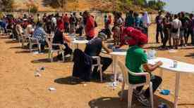 Συντονιστικό κέντρο με ευθύνη ΕΚΕΠΥ μεταξύ φορέων και ΜΚΟ για τους πρόσφυγες
