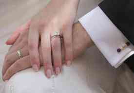 Ποια επαγγέλματα είναι πιο πιθανό να καταλήξουν σε γάμο