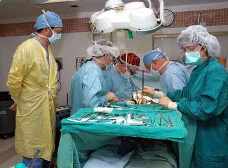Η πρώτη μεταμόσχευση νεφρού στο Υγεία Τιράνων