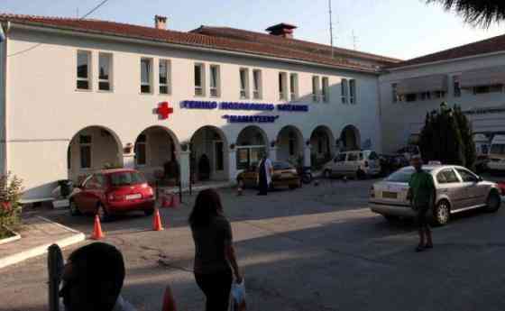 Με λουκέτο απειλείται η παθολογική κλινική του Νοσοκομείου Κοζάνης Με λουκέτο απειλείται η παθολογική κλινική του Νοσοκομείου Κοζάνης