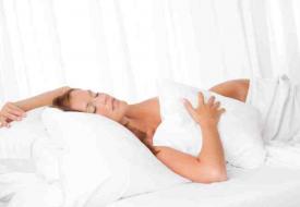 Ύπνος: Κοιμηθείτε γυμνοί για καλύτερη υγεία