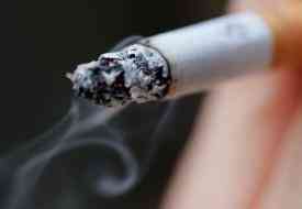 Κάπνισμα: Αυξάνει τον κίνδυνο καρδιακής ανεπάρκειας στους ηλικιωμένους