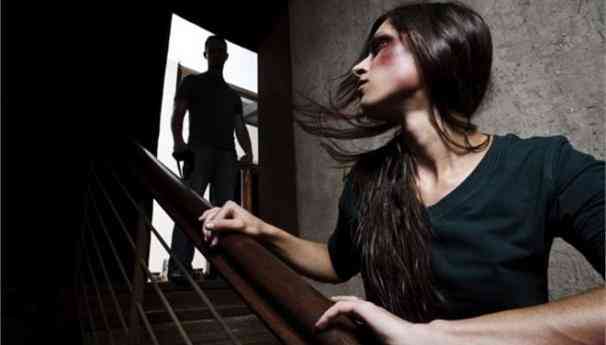 Μία στις τρεις γυναίκες, πέφτει θύμα ξυλοδαρμού