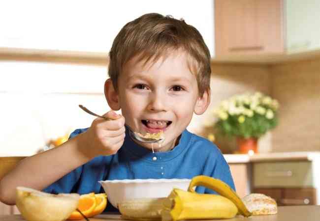 Τα παιδιά παίρνουν τη μισή ζάχαρη της ημέρας από το πρωινό