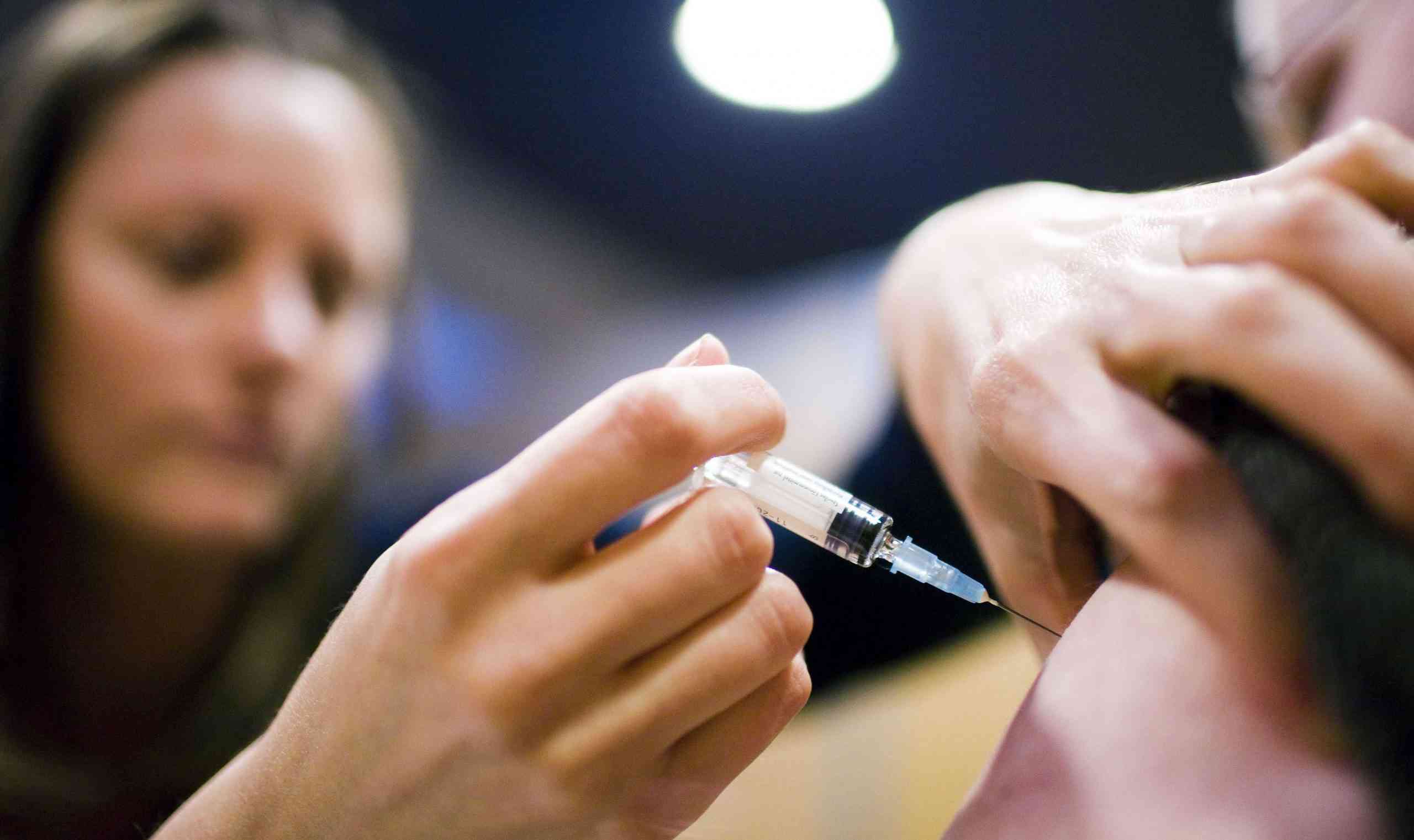 Δεν καλύπτεται πλέον για γυναίκες 18-26 ετών το εμβόλιο κατά του ιού HPV