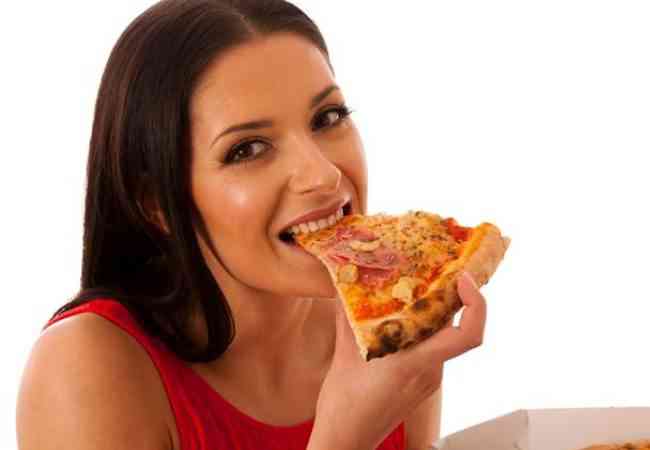 Πόση γυμναστική πρέπει να κάνετε για να κάψετε τις θερμίδες από μια πίτσα;