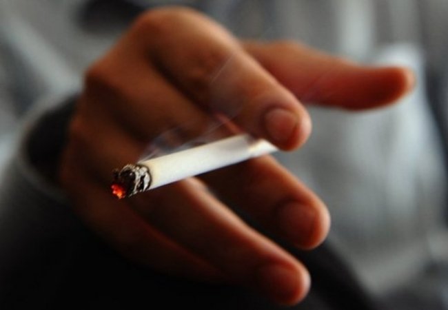Κάπνισμα: Αυξάνει τον κίνδυνο για λοιμώξεις