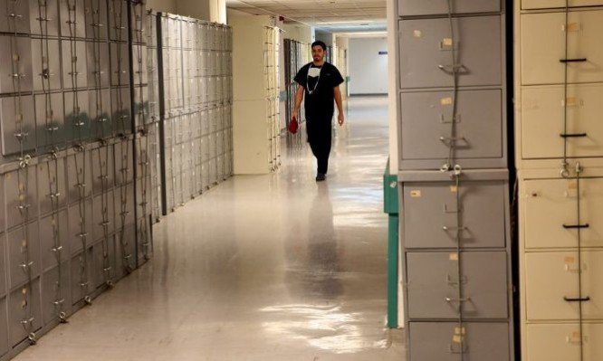 Το Ποτάμι ρωτά αλλά ο Πολάκης δεν απαντά: Πόσοι είναι οι εργαζόμενοι στην Υγεία εκτός πρώτης γραμμής