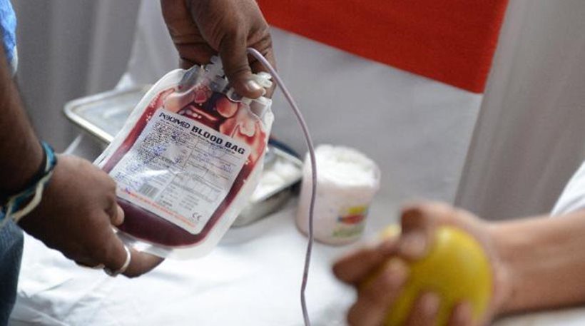 Eθελοντές αιμοδότες ψάχνει το Εθνικό Κέντρο Αιμοδοσίας μέσω νέων sms