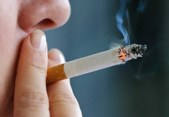Κάπνισμα: Τι κάνει το τσιγάρο στους πνεύμονες (βίντεο)