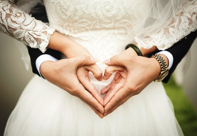 Γάμος: Αυτή είναι η κατάλληλη ηλικία για να παντρευτεί κανείς