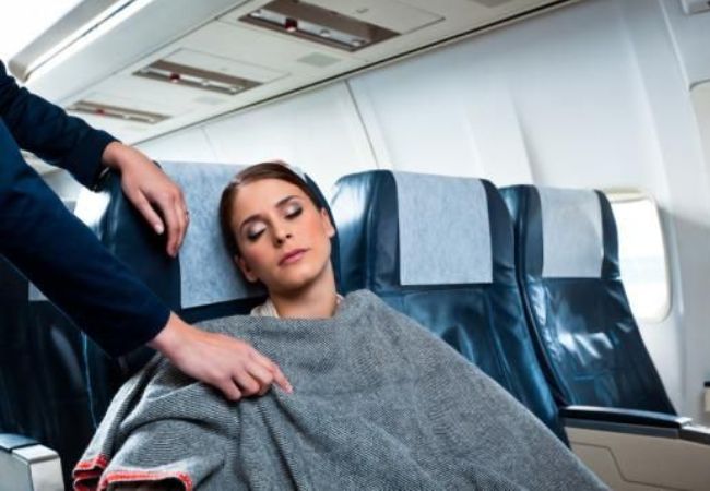 Αεροπλάνο: Γιατί δεν πρέπει να κοιμόμαστε στην απογείωση