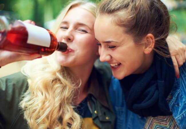 Αλκοόλ: Σε ποιες χώρες πίνουν περισσότερο