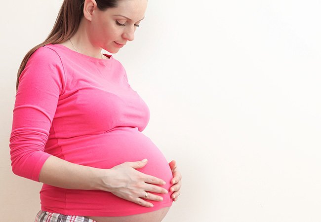 Εγκυμοσύνη: Η λήψη «ιμπουπροφέν» ίσως βλάψει τη γονιμότητα των κοριτσιών που θα γεννηθούν