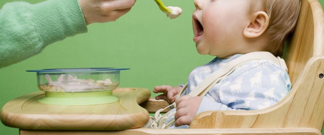 Σήμα κινδύνου από τους παιδιάτρους για τις παιδικές τροφές ρυζιού με αρσενικό