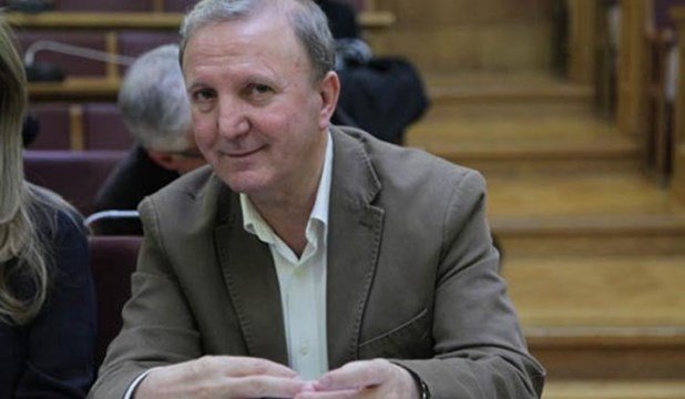Διακομματική συναίνεση στην πολιτική προστασία και “καρατομήσεις” διοικητικών και κυβερνητικών στελεχών ζητεί ο Σάκης Παπαδόπουλος