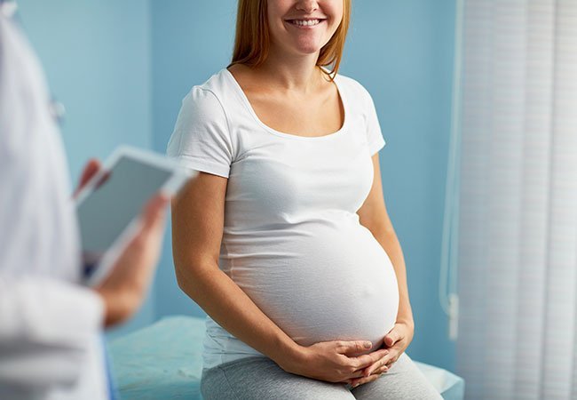 Το μουρουνέλαιο στην εγκυμοσύνη βοηθά στην ανάπτυξη του παιδιού