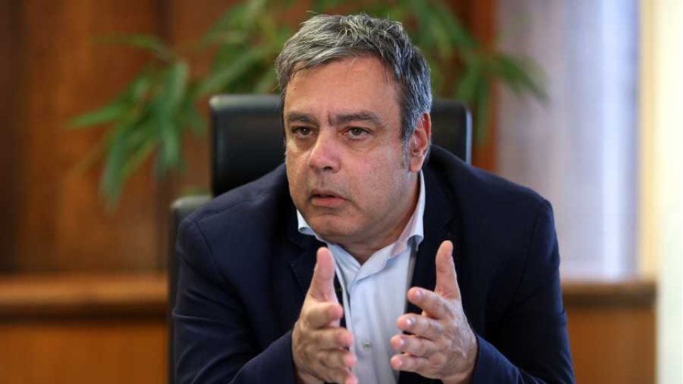 Ένα περίεργο tweet από τον Χριστόφορο Βερναρδάκη για τις ιατρικές γνωματεύσεις του Αριστείδη Φλώρου…