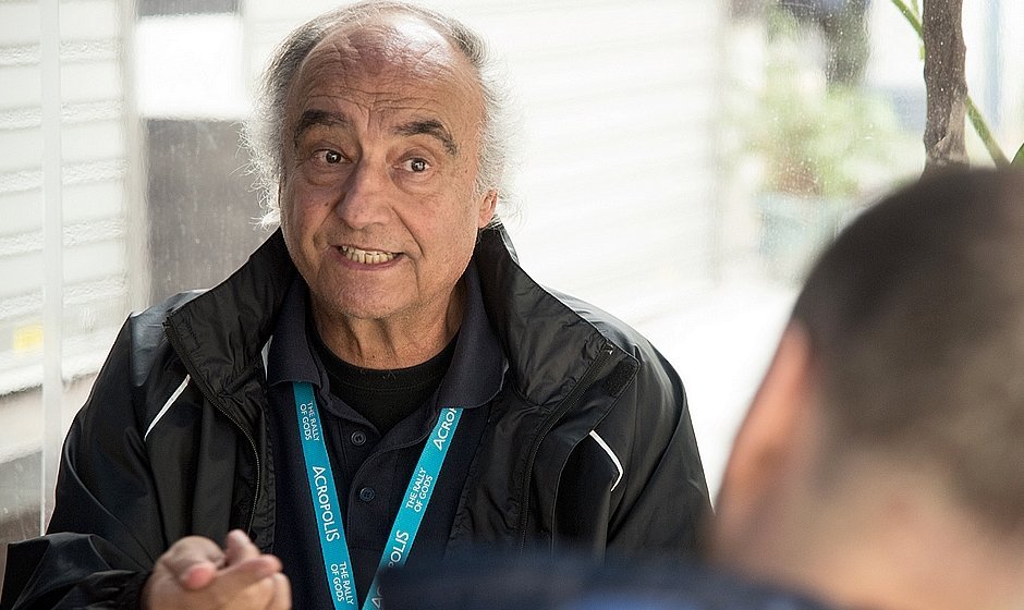 Ο θρύλος των ράλι, ο αγαπημένος μας Ιαβέρης, δίνει το ένα νεφρό του για να σώσει τον γιό του!