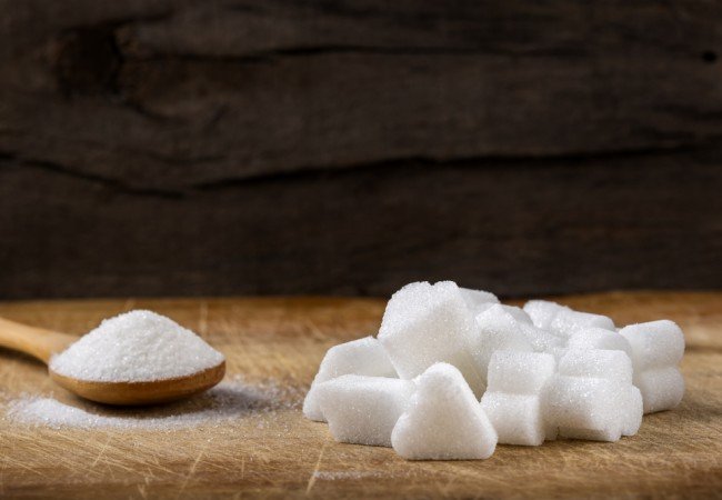 Ζάχαρη: Τα 5 σημάδια πως τρώτε πολλή