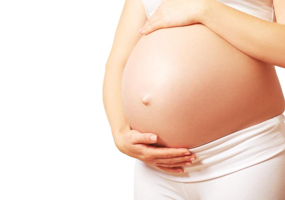 Εξωσωματική: Αυξάνει τον κίνδυνο επιπλοκών στην εγκυμοσύνη