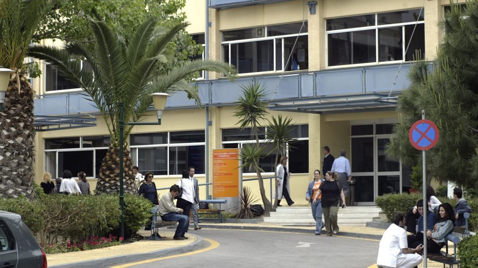 Νοσοκομείο Γ.Γεννηματάς: Οι γλάστρες οι μετακινήσεις και οι αντιδράσεις των εργαζομένων