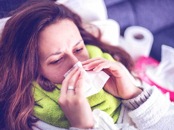 Κρυολόγημα ή γρίπη; Γιατί δυσκολευόμαστε να τα ξεχωρίσουμε