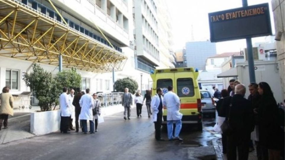 Αυτιστικός ασθενής από την Τρίπολη μεταφέρθηκε στο νοσοκομείο Πύργου και νοσηλεύεται στον… “Ευαγγελισμό”!