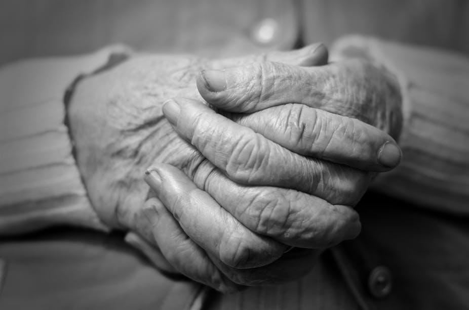 Μοναξιά: Υποφέρει 1 στους 4 ηλικιωμένους