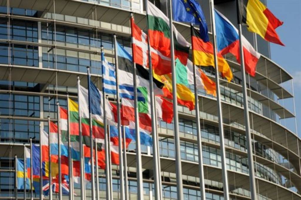 Το Ευρωπαϊκό Κοινοβούλιο ψήφισε την απαγόρευση πλαστικών ειδών μίας χρήσης