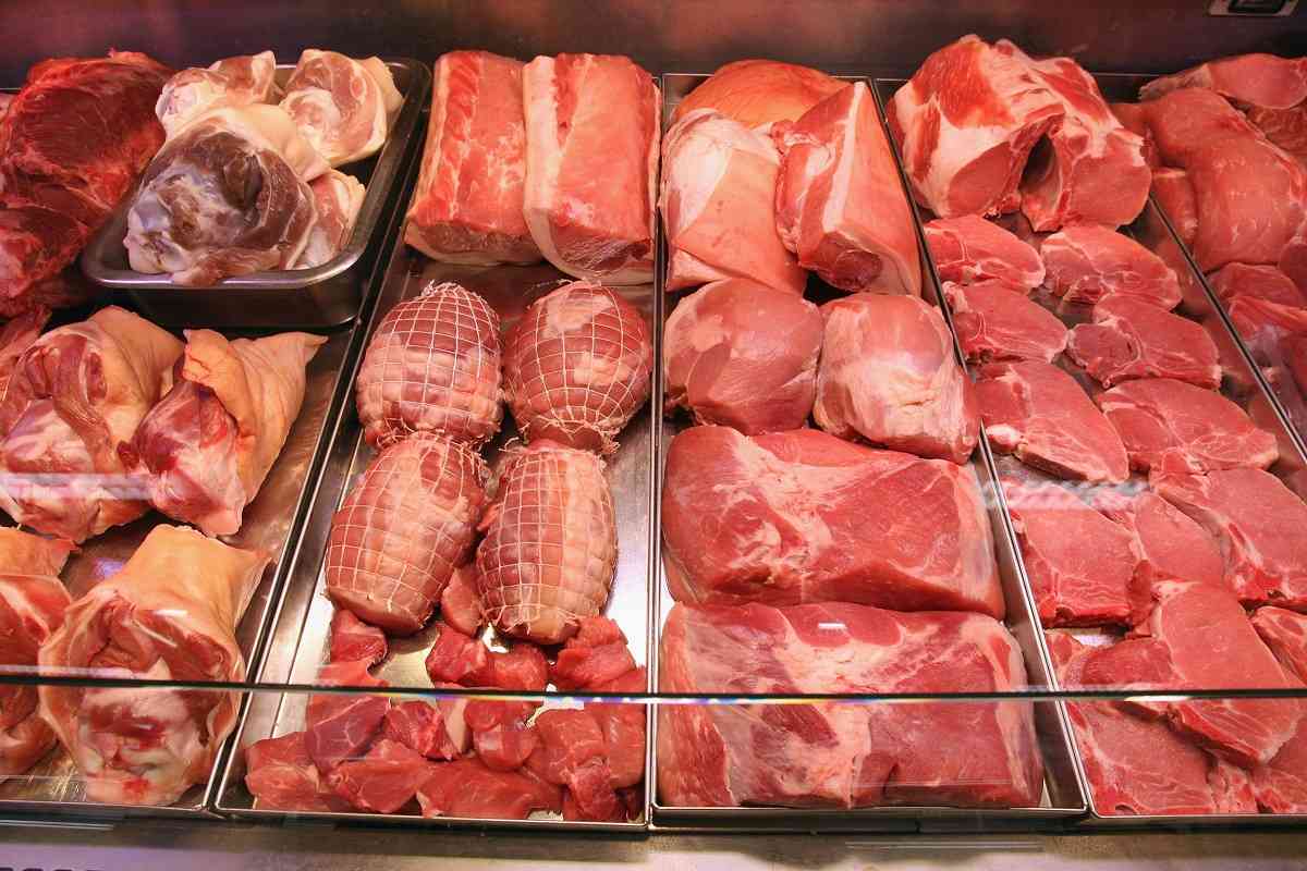 Κρέας: Ποιες ασθένειες μπορεί να προκαλέσει η υπερβολική κατανάλωση