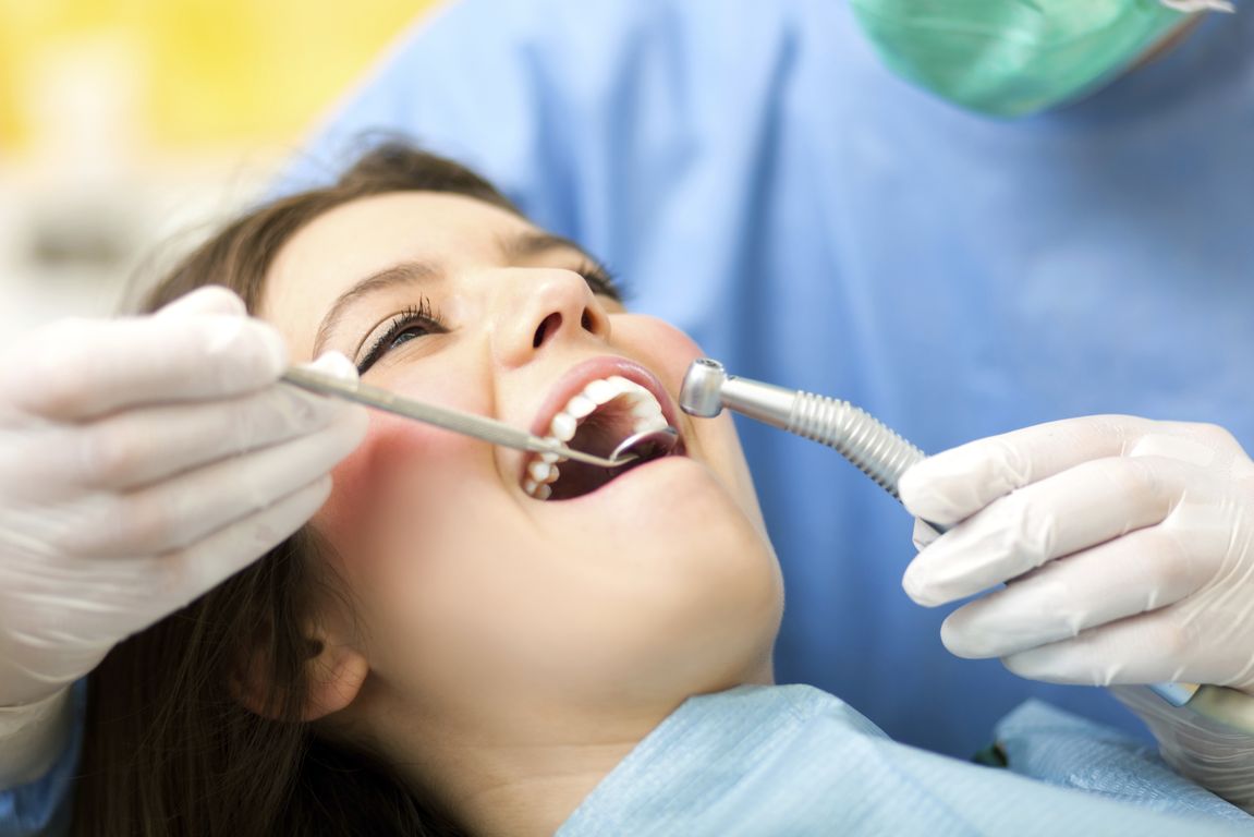 Η επίσκεψη στον ενδοδοντολόγο “σώζει δόντια”