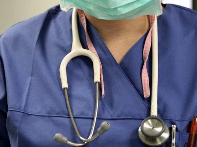 Για άγνοια και αναλγησία κατηγορούν τον Αλέξη Τσίπρα οι κλινικοεργαστηριακοί γιατροί Για άγνοια και αναλγησία κατηγορούν τον Αλέξη Τσίπρα οι κλινικοεργαστηριακοί γιατροί