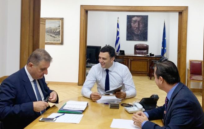 Συνάντηση Κικίλια-Εξαδάκτυλου για τις αλλαγές στο ΕΣΥ