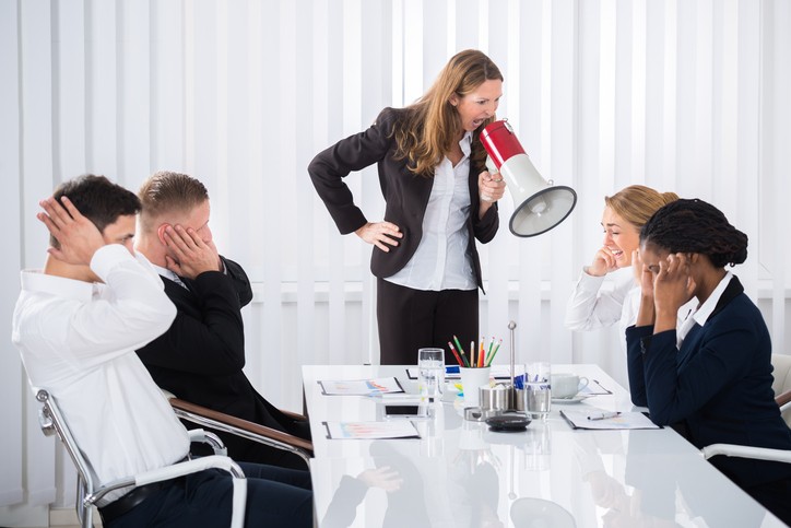 Ψυχική υγεία: Αυτά είναι τα 5 σημάδια πως ο συνάδελφος σας είναι ψυχοπαθής