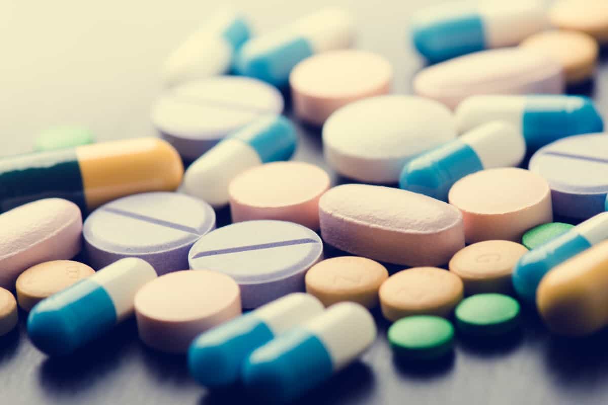 Υπουργείο Υγείας: Διάθεση αντιικών χαπιών κατά της COVID-19 και από τα φαρμακεία του ΕΣΥ – Προϋποθέσεις