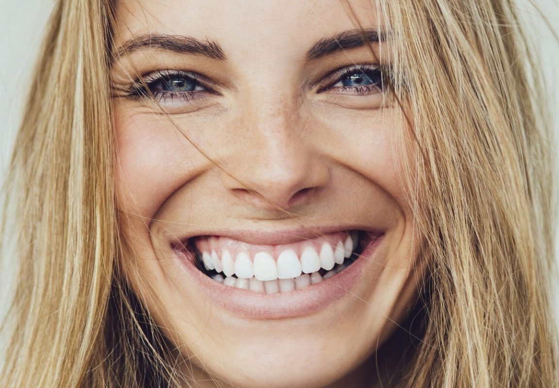 Χαμόγελο: Τι μαρτυρά για τη διάθεση και την προσωπικότητα μας - HEALTHVIEW