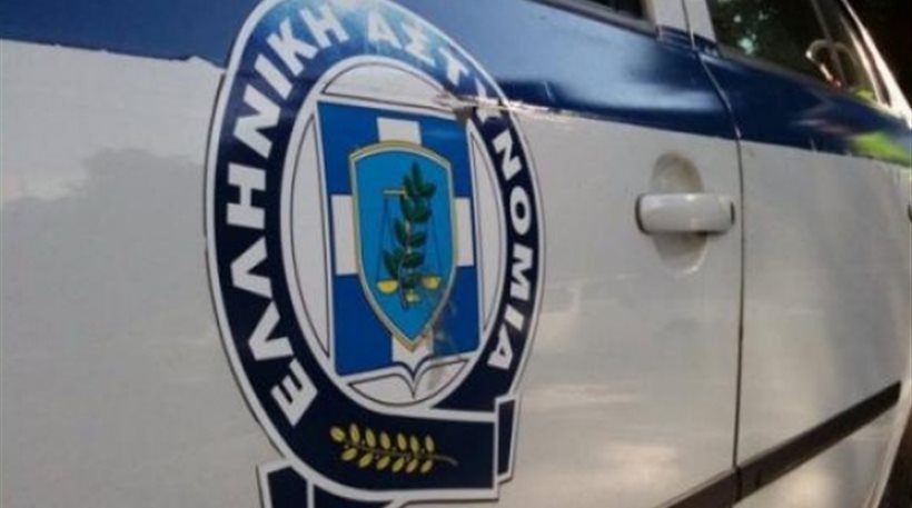 Ελληνική Αστυνομία: Καλείτε το 100 για τους απατεώνες, που κάνουν δήθεν ενημέρωση κατ’ οίκον για τον νέο κοροναϊό