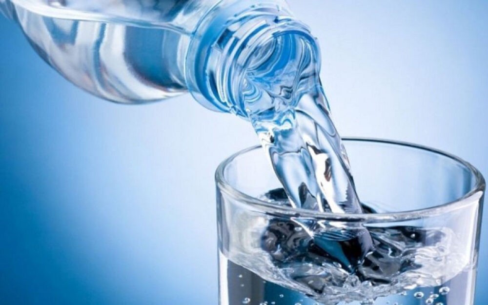 Νερό: Μπορεί να πάθεις δηλητηρίαση από την «ποσότητα»