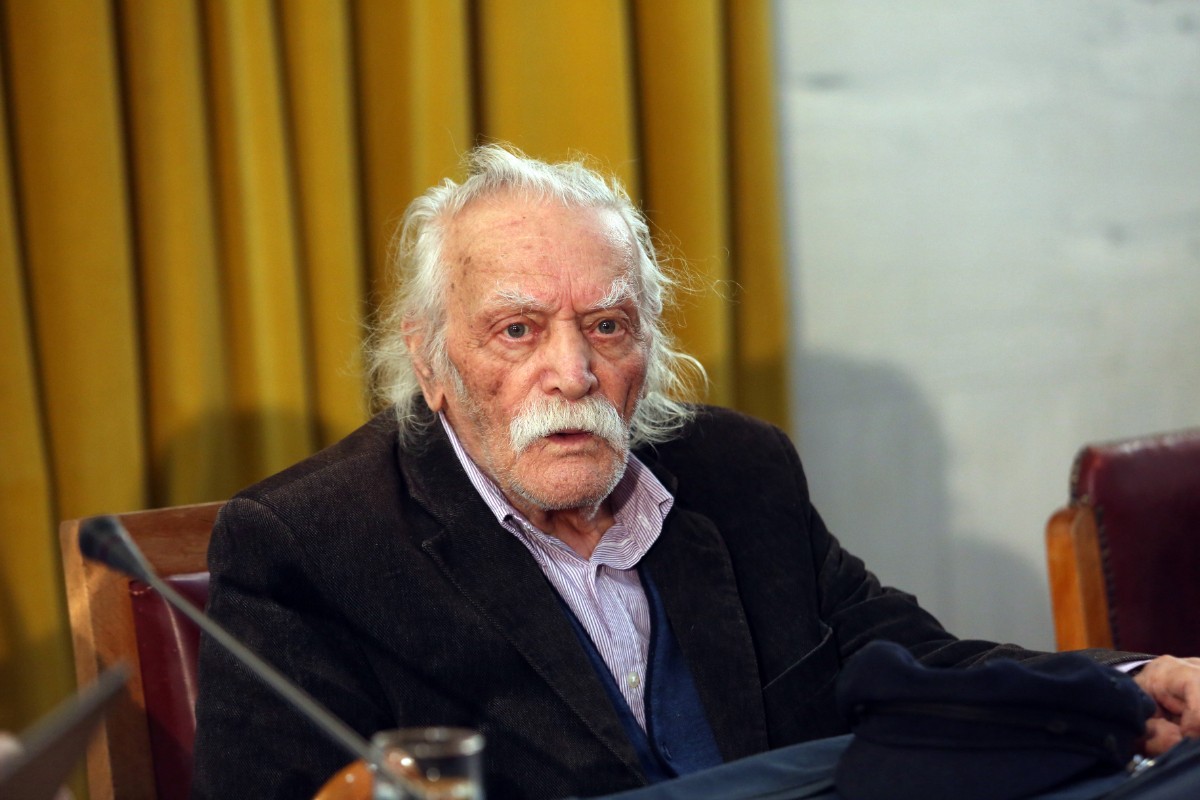 Έφυγε από τη ζωή ο Μανώλης Γλέζος