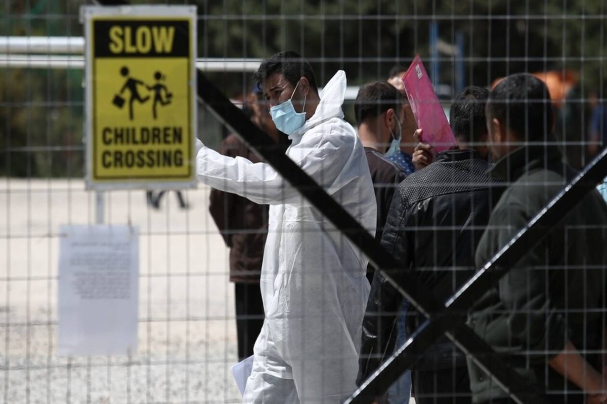 Σε καραντίνα αστυνομικοί της ΓΑΔΑ λόγω επαφής με κρούσμα κοροναϊού