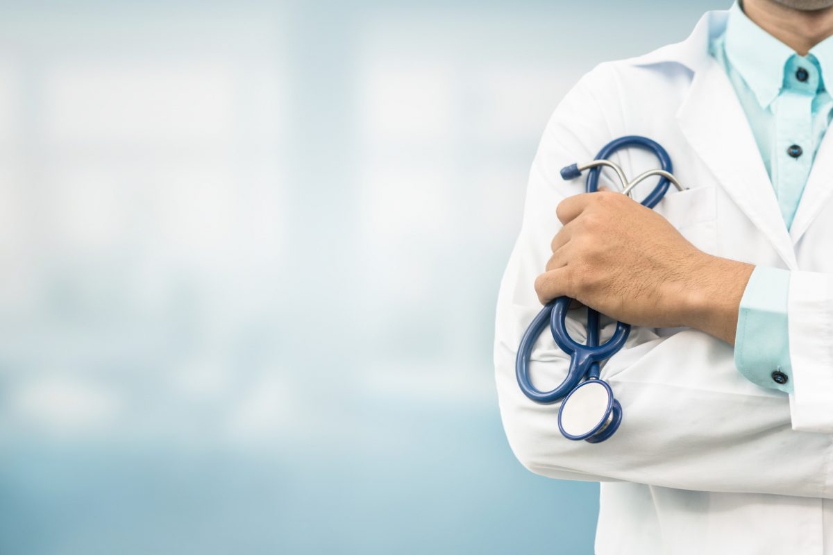ΙΣΑ: Μείωση του clawback ζητούν οι ελευθεροεπαγγελματίες γιατροί