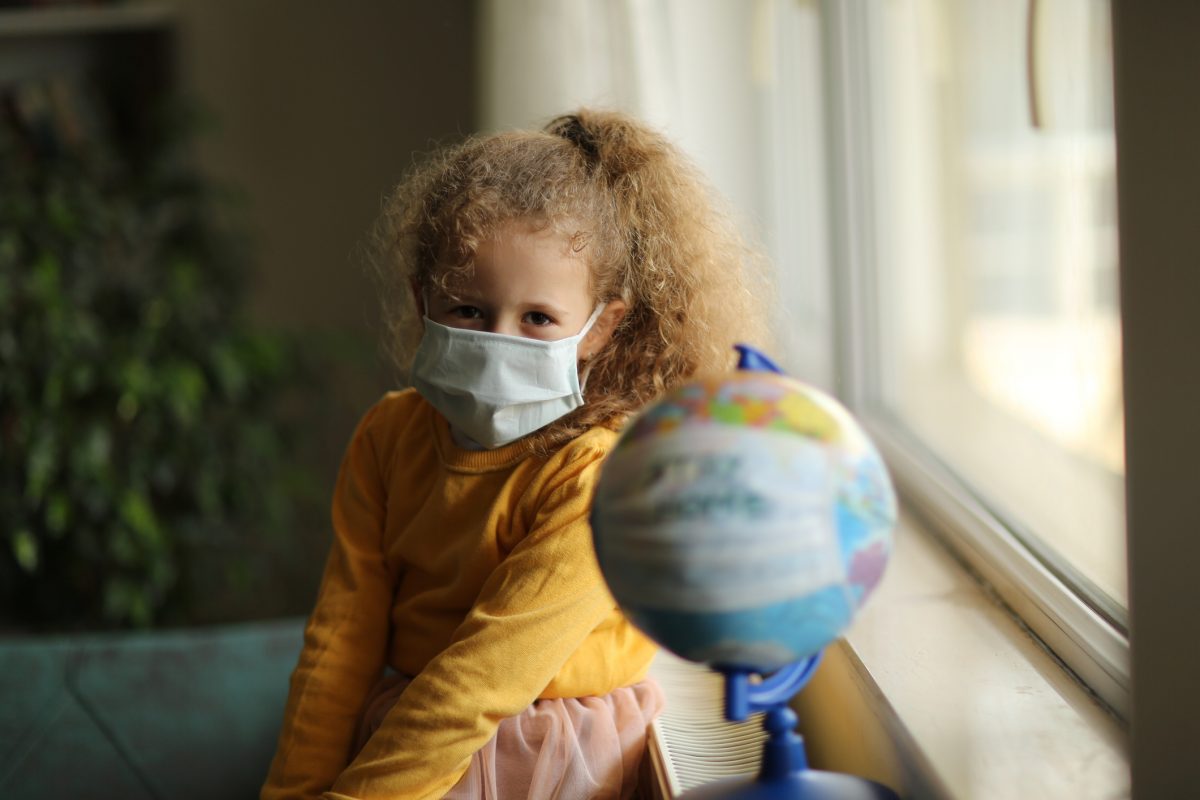 Ελληνική Παιδιατρική Εταιρεία: Πώς προστατεύει η μάσκα τα παιδιά