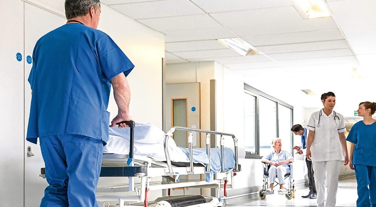 Σε δημόσια διαβούλευση το νομοσχέδιο για την αξιολόγηση των νοσοκομείων – Τι προβλέπει